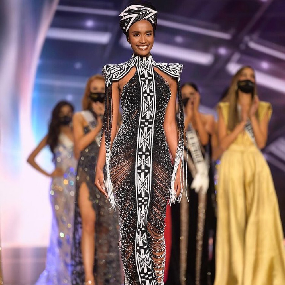 zozibini-tunzi-biji-la-maison-miss-universe-2020-2021-style-rave