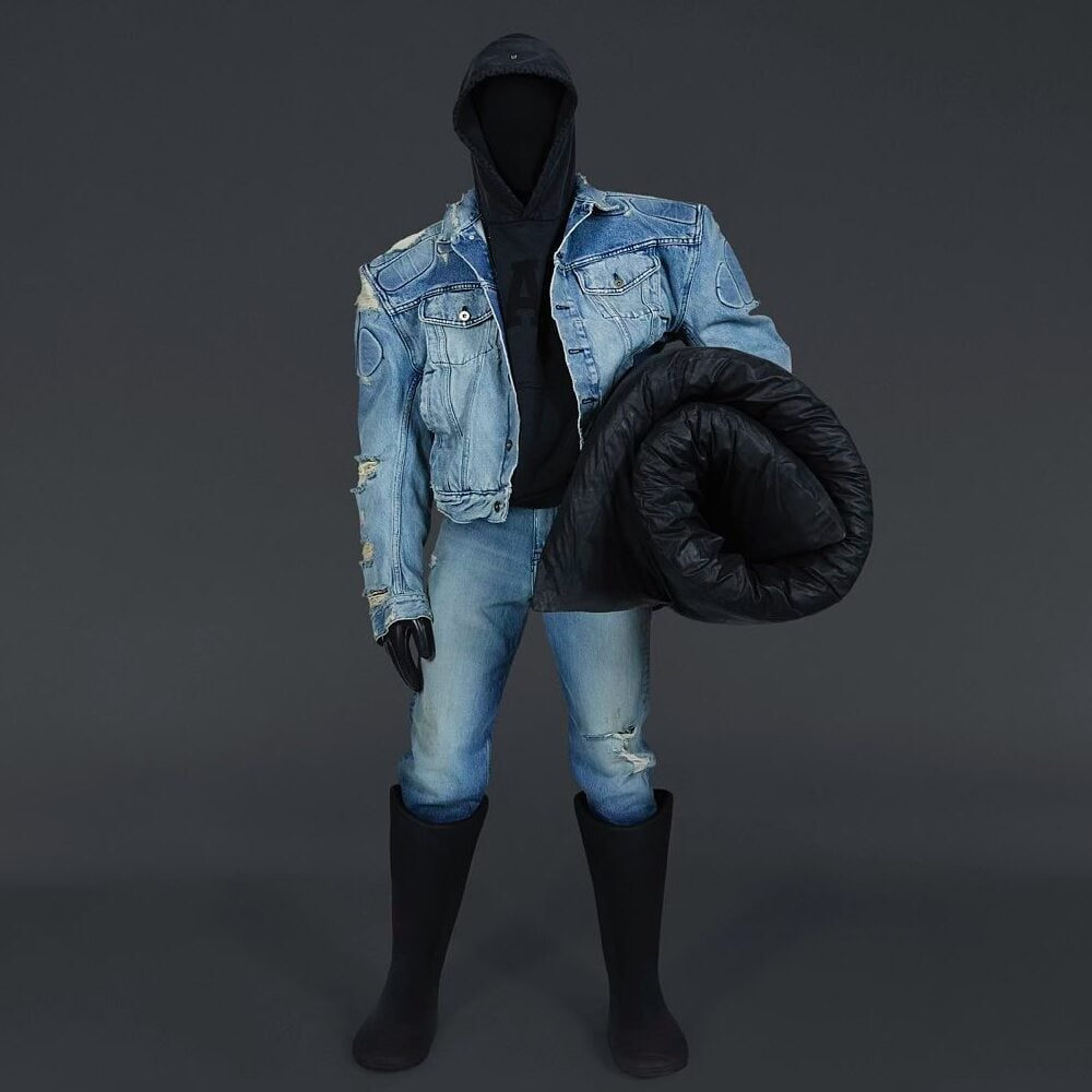 engineered-by-balenciaga-style-rave