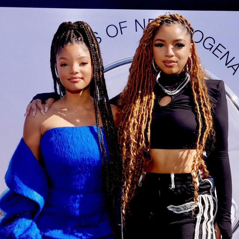 chloe-halle-bailey-crocs-style-rave