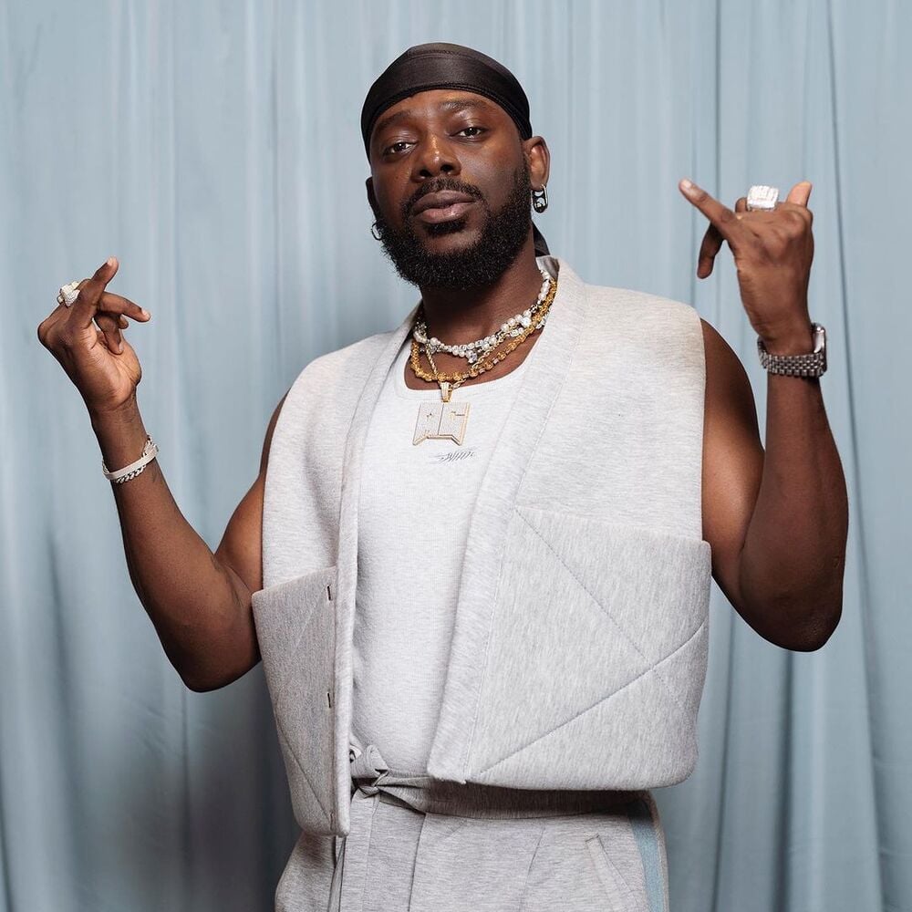 adekunle-gold-the-life-i-choose-style-rave