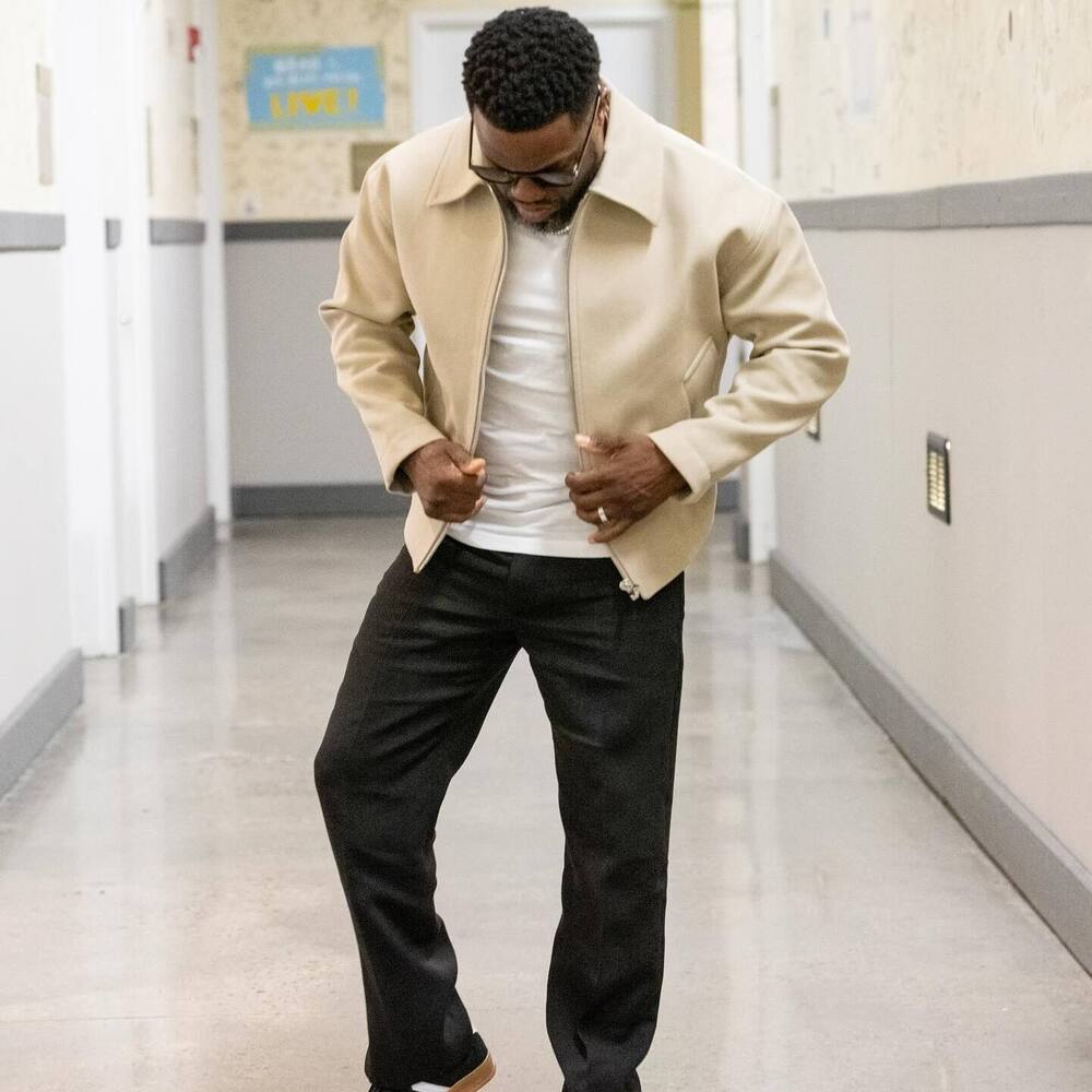 dress-pants-for-short-men-style-rave