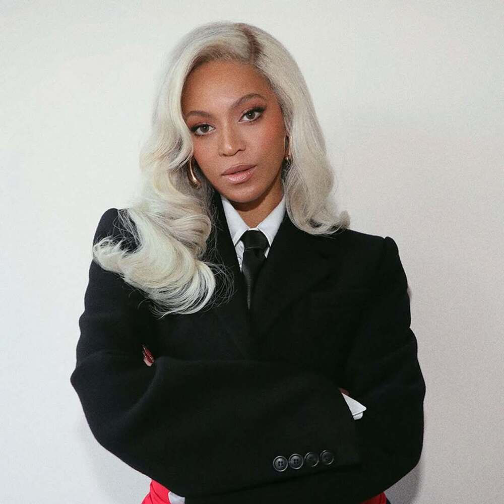 beyonce-christmas-style-rave