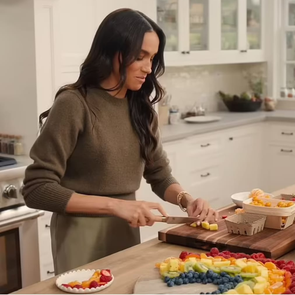 meghan-markle-netflix-outfits-style-rave