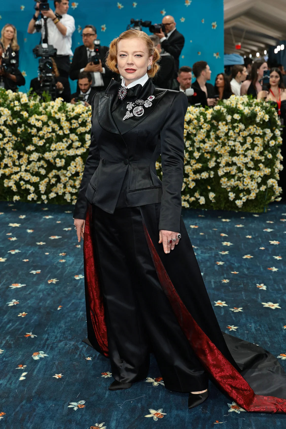 Met-Gala-2025 в стиле Rave
