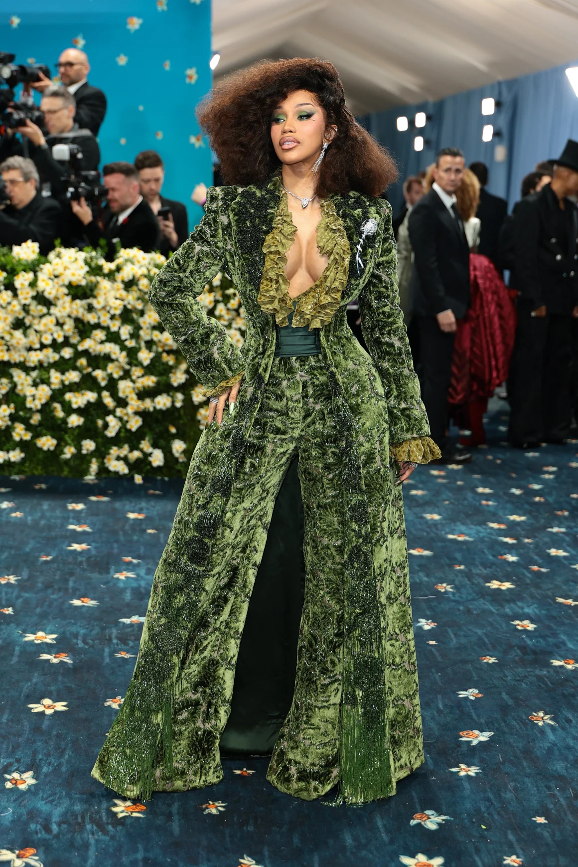 Met-Gala-2025 в стиле Rave